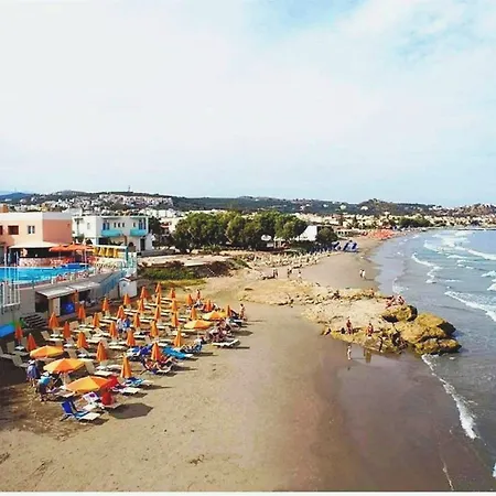 Chrispy Resort, Apartahotel Agia Marina