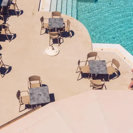 Chrispy Resort,