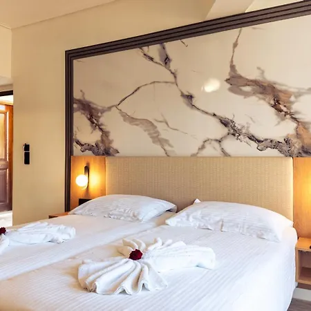 Chrispy Resort, 4* Agia Marina