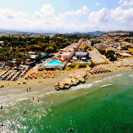 Chrispy Resort, 아파트호텔 Agia Marina