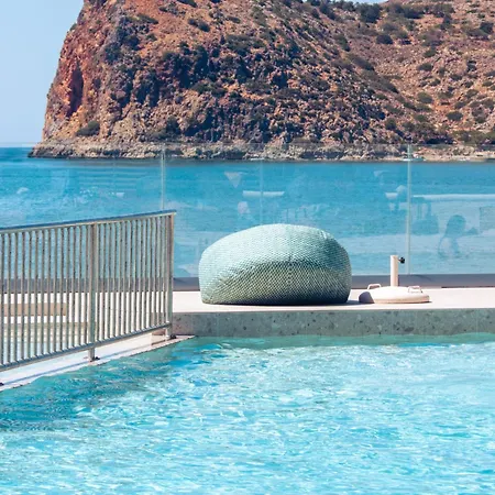Chrispy Resort, 4*