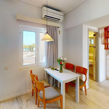 아파트호텔 Chrispy Resort, Agia Marina